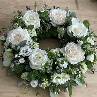 Wreath  natural